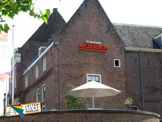 Verlicht logo kasteel
